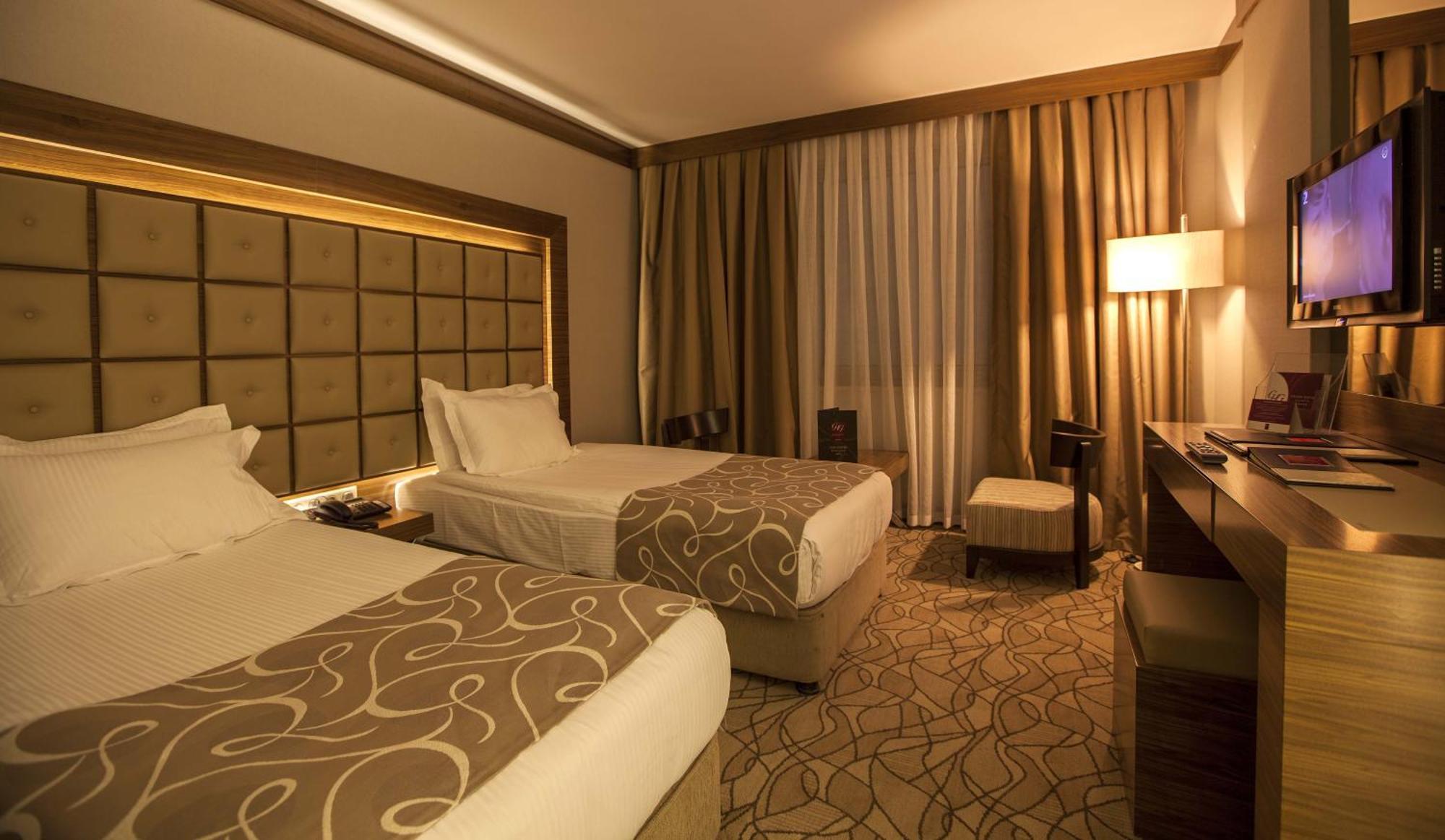 Grand Hotel Газиантеп Екстериор снимка