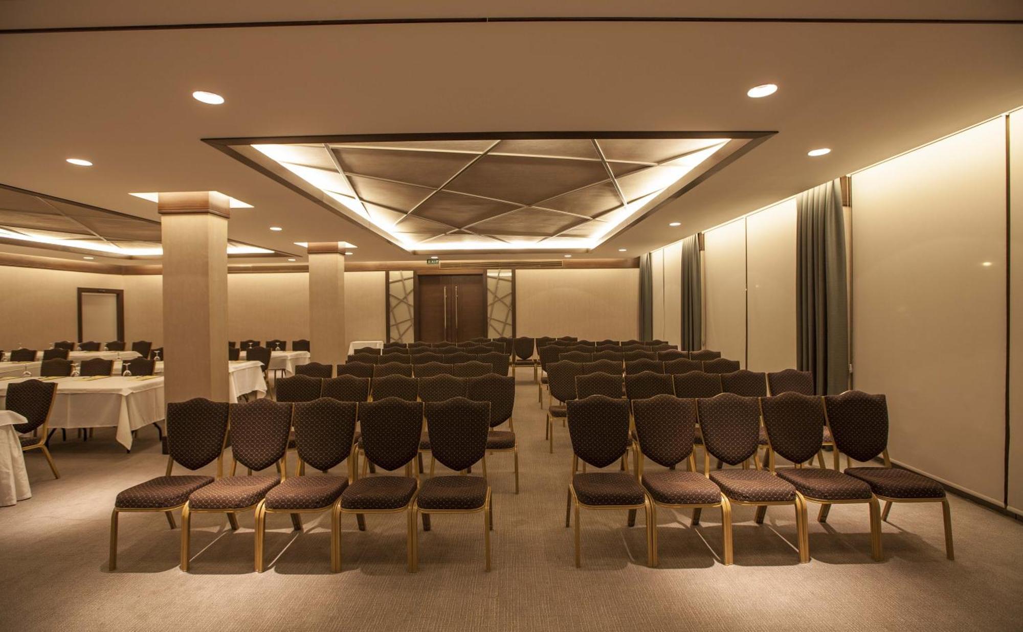 Grand Hotel Газиантеп Екстериор снимка