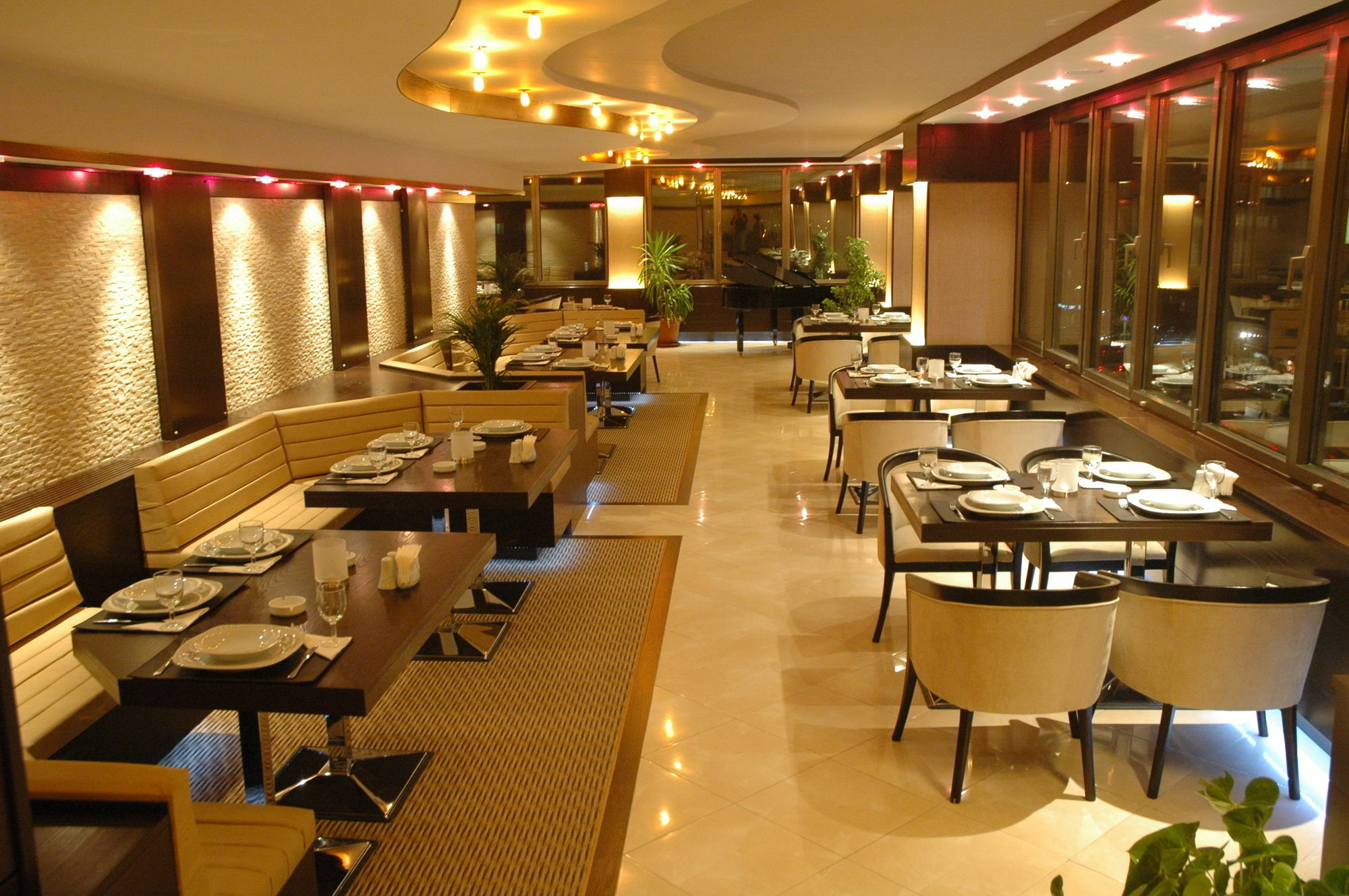 Grand Hotel Газиантеп Екстериор снимка