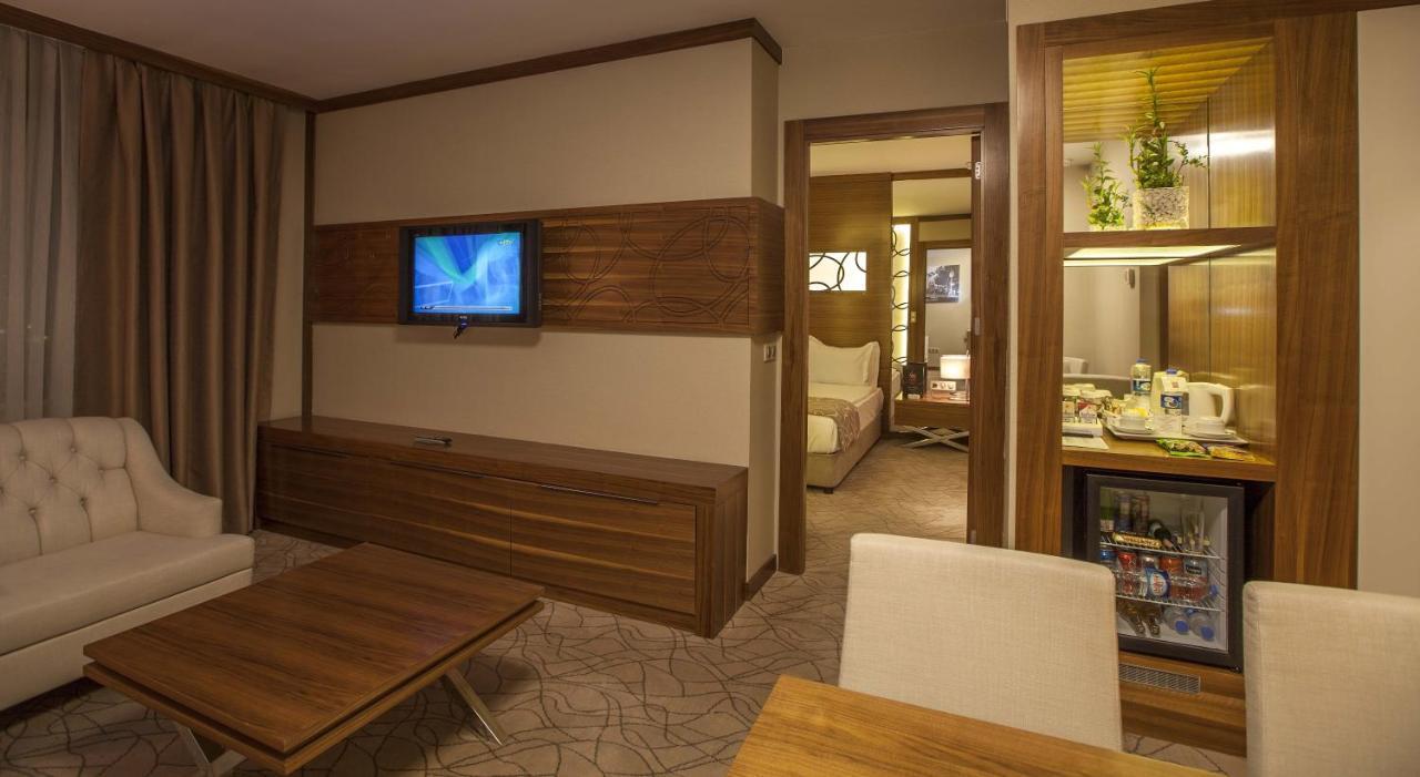 Grand Hotel Газиантеп Екстериор снимка